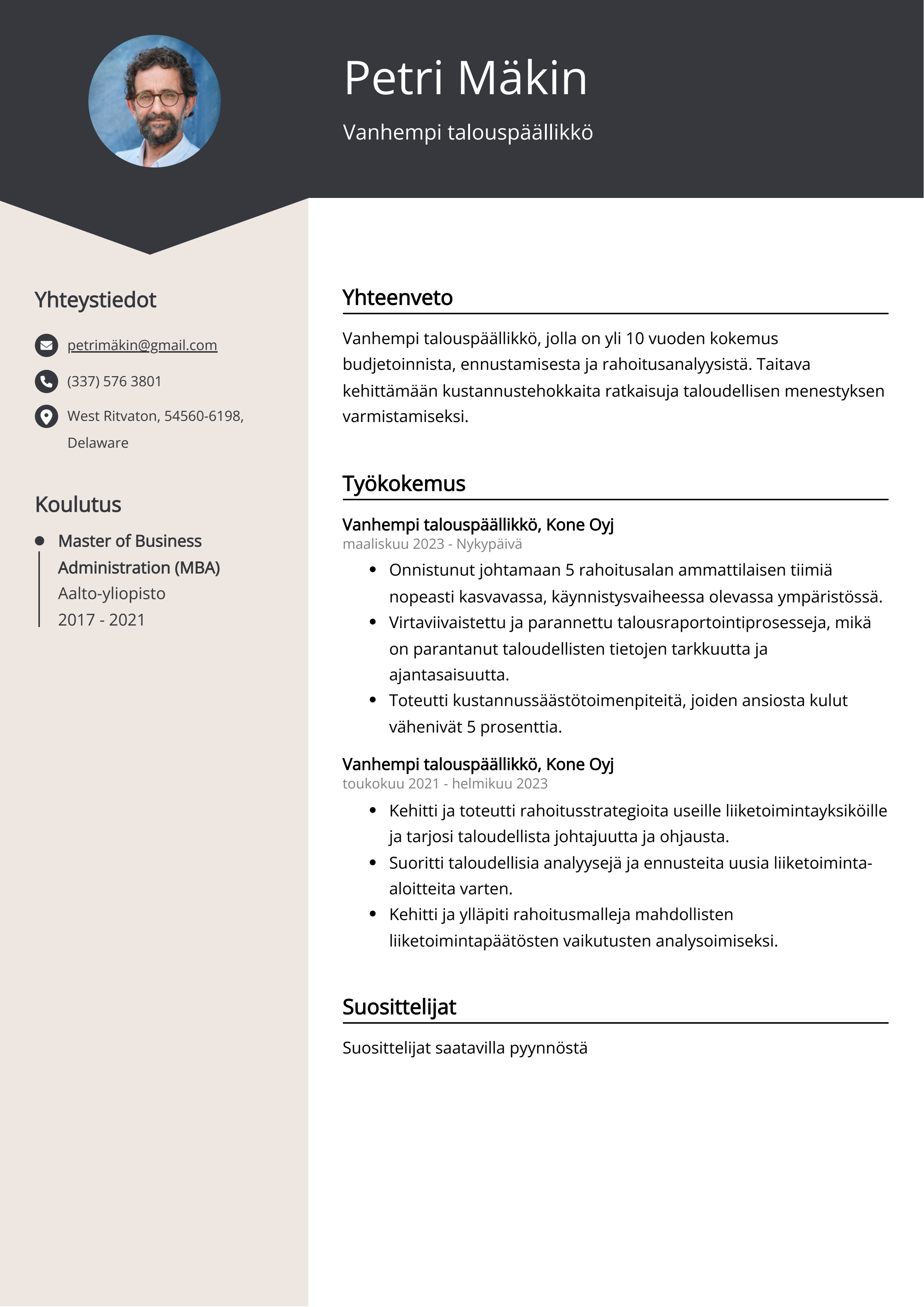 Vanhempi talouspäällikkö Resume Example